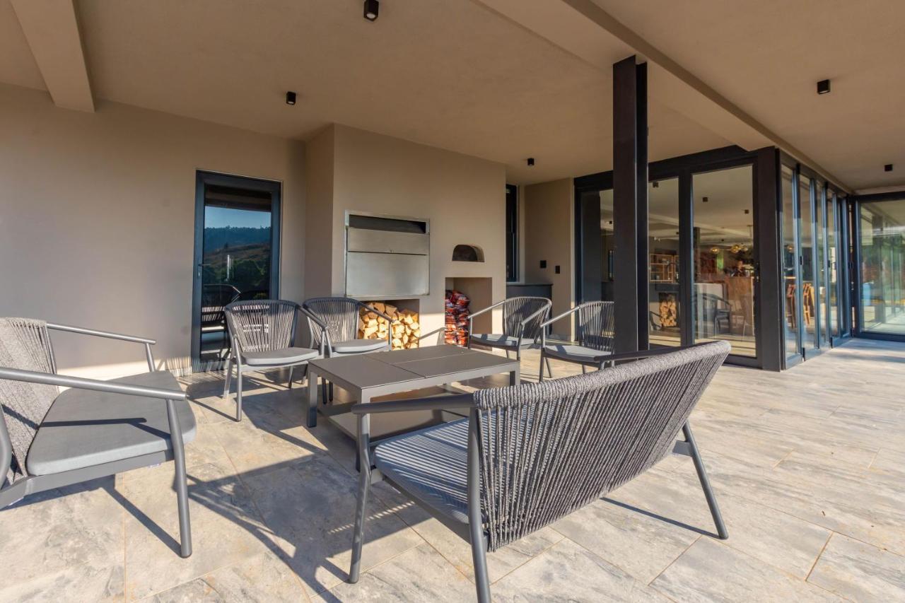 Villa Misty Meadows Dullstroom Esterno foto