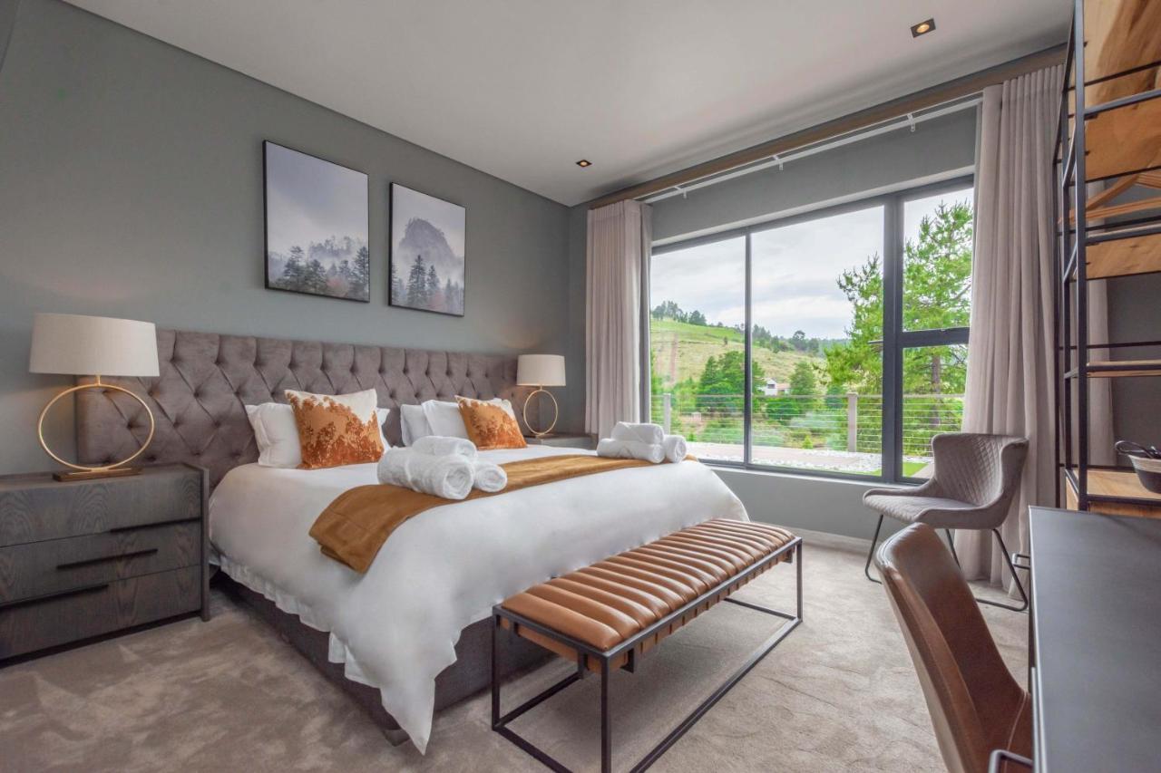 Villa Misty Meadows Dullstroom Esterno foto